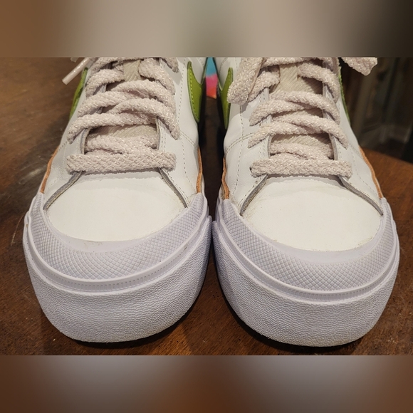 Nike Women's Court Legacy Lift Feel Love Sneaker Trainer Size 9 - Picture 3 of 11